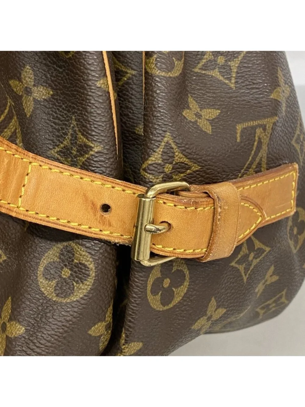 Louis Vuitton Shoulder Bag Monogram Saumur 35 Brown